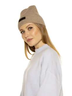 Alexia Admor Beanie