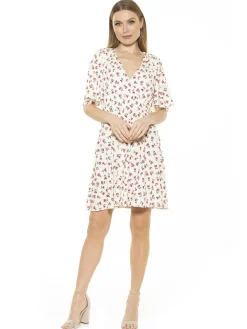 Oakless Dress