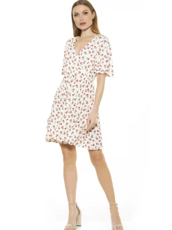 Oakless Dress