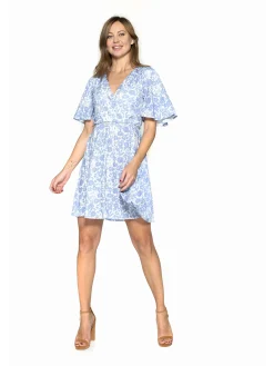 Oakless Dress